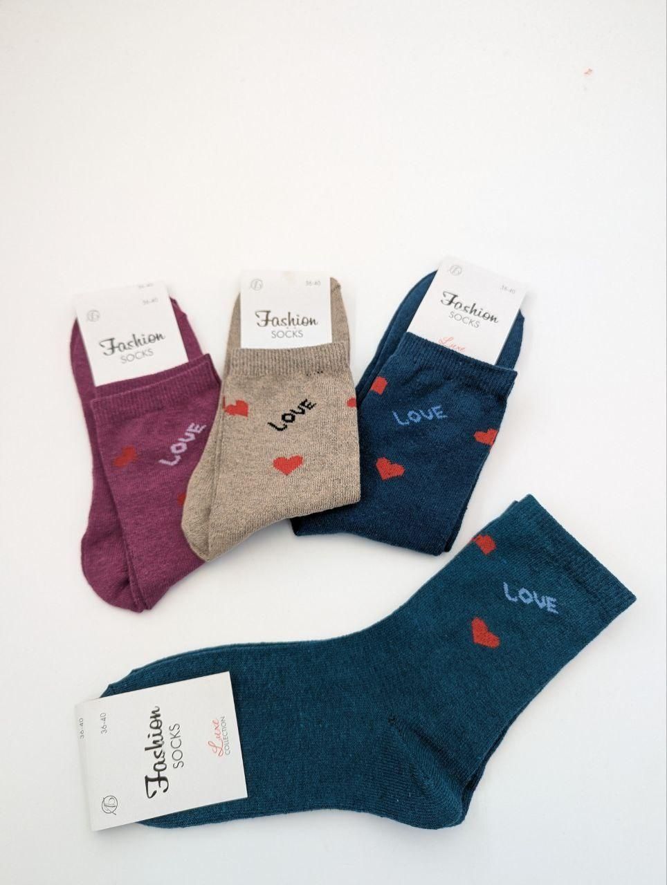 Жночі середні шкарпетки Fashion Luxe бавовняні з написом LOVE, розмір 36-40, 12 пар/уп. асорті 2475763812 фото